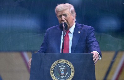 އިޒްރޭލާއި އިރާނުގެ ހަމަނުޖެހުންތަކުގެ ތެރެއަށް އެމެރިކާ ވަނުމަކީ ވެދާނެ ކަމެއް: ޓްރަމްޕް