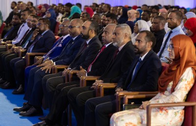 ކަންބޮޑުވުމާއެކު މިނިސްޓަރު ދެއްކެވީ ކުދިންގެ ނަތީޖާ ދަށަށް ދާ މަންޒަރުތައް!