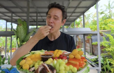 މާކް ބުނަނީ ކާން އެކަނި އަންނަން ވެސް "ޓޫނާ ޕެރަޑައިސް" ސަޅިއޭ!