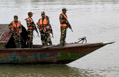 ގާނޫނާ ހިލާފަށް އިންޑިއާއިން މުސްލިމުން ޑީޕޯޓްކުރާ ކަމަށް ތުހުމަތުކޮށްފި