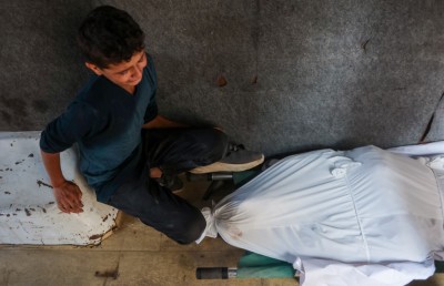 އީރާނަށް ހަމަލާދެމުން ޣައްޒާގައި 870 މީހުން ޝަހީދުކޮށްލި