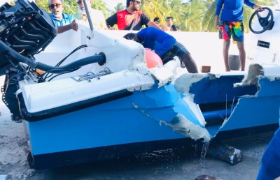 މީގެ ފަސް އަހަރު ކުރިން ގެއްލުނު ނަސްރުﷲ ގެ މައްޗަށް މާދަމާ ކަށުނަމާދު ކުރަނީ