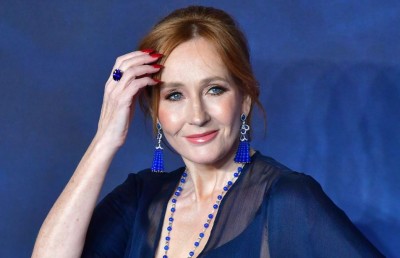 "ހެރި ޕޮޓާ" ސީރީޒްއާ މެދު ޖޭކޭ ރޯލިން ހިތްހަމަޖެހޭ