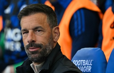 ލެސްޓަ ސިޓީގެ ކޯޗު ނިސްޓެލްރޫއީ މަގާމާ ދުރަށް