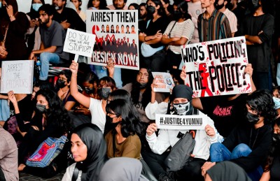 ޝިމަން އާއި މަހްޒޫމަށް ކުރަނީ ސިޔާސީ ދައުވާއެއް: ފައްޔާޒް