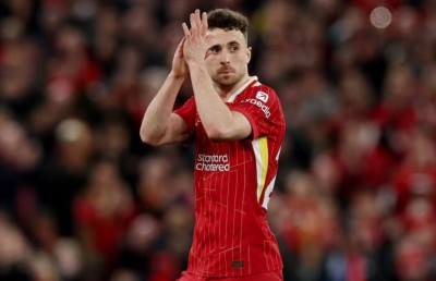 ލިވަޕޫލުގެ ޕޯޗުގީސް ފޯވާޑް ޖޮޓާ ކާރު އެކްސިޑެންޓެއްގައި މަރުވެއްޖެ