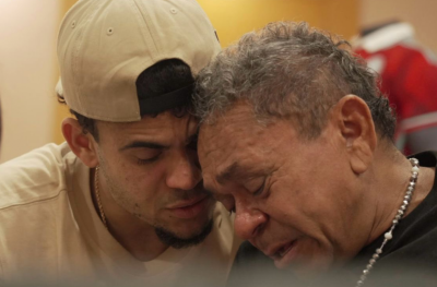 ޑިއާޒް ކޮލަމްބިއާއަށް ގޮސް އޭނާގެ ބައްޕައާ ބައްދަލުކޮށްފި