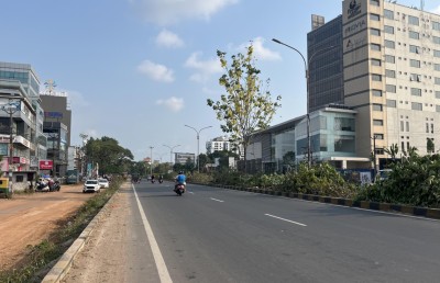 ކޮޗިންއަށް އެހީތެރިއެއްގެ ގޮތުގައި ގެންދިޔަ ނޭޕާލު މީހަކު 1،500 ޑޮލަރު ވަގަށް ނަގައިގެން ފިލުމުން ހައްޔަރުކޮށްފި