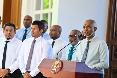 ގުޅިގެން މަސައްކަތްކޮށް ނަތީޖާ ނެރެދޭން ރައީސް އެދިވަޑައިގެންފި