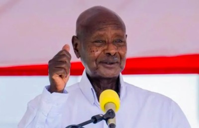 ޔުގެންޑާގެ 80 އަހަރުގެ ރައީސް 40 އަހަރުގެ ވެރިކަމުގައި އިތުރު ދައުރަކަށް