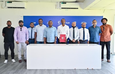 ހުރިހާ ކްލަބެއްގެ ތާއީދާ އެކު ޓޮމް އެފްއޭއެމްގެ ރައީސްކަމަށް ކުރިމަތިލައްވައިފި