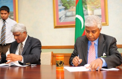 ޖީއެމްއާރު 'ޑީލް' ދިފާއު ކުރައްވައި ނަޝީދު ވިދާޅުވީ ހަނިމާދޫއެއާޕޯޓު އެހެން ބަޔަކާ ހަވާލުކުރުމުން މާ ފައިދާވެދާނެ ކަމަށް