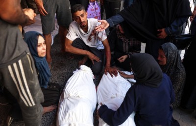 އެއްބަސްވުމަކަށް އާދެވުމުގެ ކުރިން އިޒްރޭލުގެ 10 ރަހީނަކު ދޫކޮށްލަން ހަމާސް އެއްބަސްވެއްޖެ