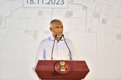 ކުރީ ސަރުކާރުގެ ލަސްކަން ބަދަލުކުރަން މި ތިބީ ކެތްމަދުވެފައި: ރައީސް