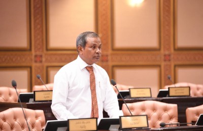 އާ ސަރުކާރަށް ދަތިވާނެ ކަމެއް ކުރުމަކީ ރައްޔިތުންނަށް ދެވޭ ނިކަމެތި ކަމެއް: އާމިރު