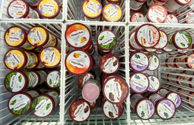 އައިސްކްރީމް ދުވަސް ފާހަގަކުރަން އެމްއެޗްއޭގައި ޕްރޮމޯޝަނެއް