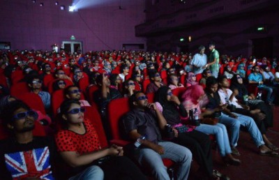 އެއް ރޭ ހަތަރު ފިލްމު އެޅުވޭ ގޮތަށް ސިނަމާއެއް ހުޅުމާލޭގައި ހަދަނީ