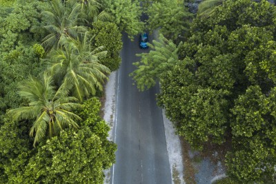 އައްޑޫގައި އިތުރު މާރާމާރީއެއް ހިންގައި ޒުވާނަކު ޒަހަމްކޮށްލައިފި