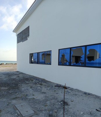 މަގޫދޫގައި ހަދަމުންދާ އެއާޕޯޓަށް ބަޔަކު ބޮޑެތި ގެއްލުންތަކެއް ދީފި