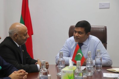 މާލޭގެ ވެހިކަލް ތޮއްޖެހުން ހައްލުކުރަން ބޭރު ތަޖުރިބާކާރުންނާއެކު ކޮމިޓީއެއް އެކުލަވައިލަނީ