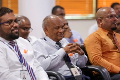 ސްޓެލްކޯގެ އާ ޗެއާމަނަކަށް 34 އަހަރު ކުންފުންޏަށް ޚިދުމަތްކުރެއްވި ލަތީފް