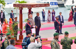 އިތުރަށް ގުޅުން ބަދަހިވާނެ ކަމުގެ ޔަގީންކަމާ އެކު މޯދީ ފުރާވަޑައިގެންފި