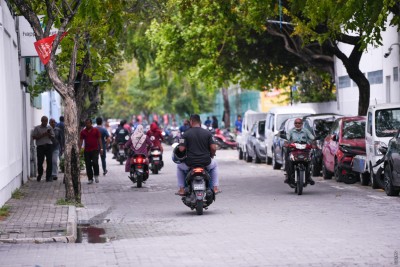 އަމީނީ މަގުގެ ނުހެދި އޮތް ބައިގެ މަސައްކަތް ފަށަން ބައެއް މަގުތައް ބަންދުކުރަނީ