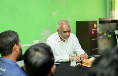 ނ. ވިހަފަރު އެއާޕޯޓުގެ އަމަލީ މަސައްކަތް އަންނަ އަހަރު ކުރީކޮޅު ފަށާނެ: ރައީސް