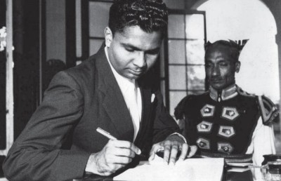 ކުޑަކުޑަ ގައުމު އދ. އަށް، ދުނިޔެ އަށް ލިބުނީ ސިހުމެއް!