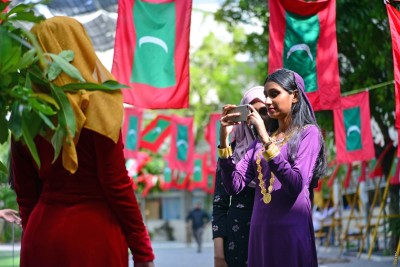 ކޮންމެ ދުވަހަކު ވެސް ސްކޫލު ސެޝަން ގައުމީ ސަލާމުން ފަށަން ނިންމަވައިފި