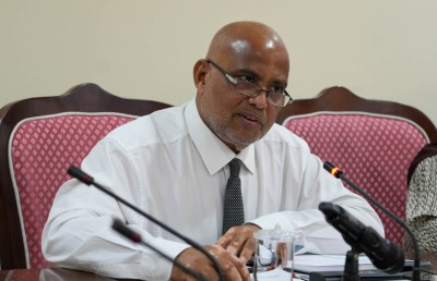 ބޭނުންޖެހިފައިވާ މީހުންގެ ތަރުތީބުން ބޯހިޔާވަހިކަން ފޯރުކޮށްދޭން ވެއިޓިން ލިސްޓެއް އެކުލަވާލަނީ