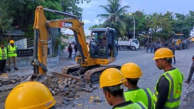 އަމީނީމަގުގެ ނުނިމި އޮތް ބައި ހަދަން ފަށައިފި