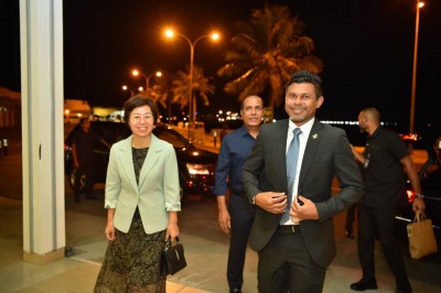 ޗައިނާގައި އޮންނަ ފޯރަމެއްގައި ބައިވެރިވެވަޑައިގަތުމަށް ނައިބު ރައީސް ފުރައިވަޑައިގެންފި