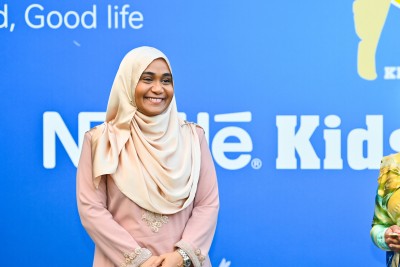 ފަސްޓްލޭޑީގެ ވަޒީފާ ހަމަޖައްސާ ގޮތް ބެލުމަށް ސީއެސްސީ މަޖިލީހަށް ހާޒިރުކުރަނީ