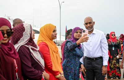 މެމްބަރުގެ ހުރަސްތަކާ އެކު ވެސް ރައްޔިތުންނަށް ހިދުމަތް ކުރުމުގައި ދާނީ ކުރިއަށް: ރައީސް