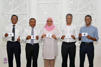 މާލޭ މޭޔަރު ހޮވާ އިންތިޚާބަށް އޮފިޝަލުން ހޯދަނީ