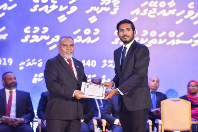 ޕީޖީގެ ވަކީލު ޝަފީއު އެއްޖިންސުން ގުޅުން ހިންގިކަމަށް ތުހުމަތުކުރެވޭ މައްސަލައެއް ބަލަނީ