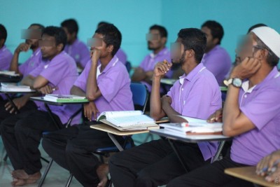 މާފުއްޓަށް އަންނަ ފަތުރުވެރިންނަށް، ގައިދީން ބޭނުންކޮށްގެން ސަގާފީ ކުޅިވަރު ދައްކަނީ
