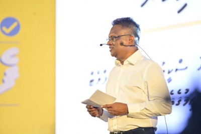 އާޒިމްގެ މެނިފެސްޓޯ: ހަ މަހުން ބުޅަލުގެ މައްސަލައަށް ހައްލެއް