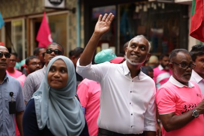 ރައީސް ވެރިކަން ހޯއްދެވީ ދެ މިލިއަން ރުފިޔާ ހަރަދު ކުރައްވައިގެން