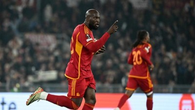 ރޯމާއިން ދެވަނައިގައި އޮވެ ޔޫރޮޕާ ލީގުގެ ދެވަނަ ބުރަށް