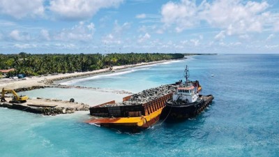 ފުވައްމުލަކު ފަރަށް އެރިކަން ދޮގުކުރި ބޯޓު 100 މިލިއަން ރުފިޔާއިން ޖޫރިމަނާކޮށްފި