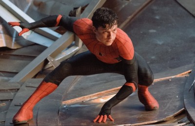 "ސްޕައިޑަމޭން 4"ގެ ފުރަތަމަ ދުވަސް ކެމެރާގެ ފުރަގަހުން