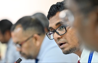 ގަވަރުނަރު މުނައްވަރު ބައިވެރިވެވަޑައިގަތް ކޮމިޓީ ސިއްރު