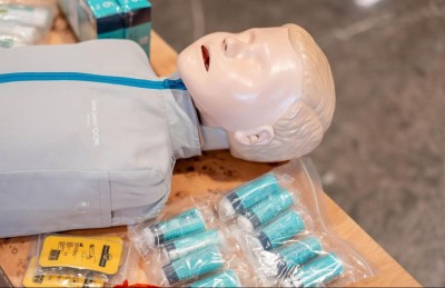 އަވަސް ފަރުވާގެ ތަމްރީނު ދޭނެ ސާމާނު އިނގިރޭސި ސަރުކާރުން އެމްއޭސީއެލަށް ހަދިޔާކޮށްފި