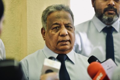 ވަޒީރުންނަށް ރުހުންނުދީ ޗުއްޓީއަށް ދަނީ ރާވައިގެން: ސަލީމް