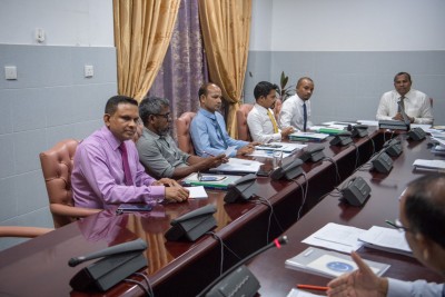 ވަޒީރުންނަށް ރުހުން ދިނުމަށް ތާވަލް ކުރި ކޮމިޓީ، ކޯރަމް ހަމަނުވެގެން ކެންސަލް