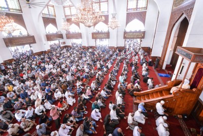 100 ޒުވާނުން ޚަތީބުކަމަށް ކުރިމަތިލައިފި، އިންޓަވިއުތައް އަންނަ ހަފުތާ