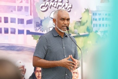 އެޗްޑީސީ ރީބްރޭންޑް ކުރީ ބަޔަކަށް ފައިސާގަނޑެއް ދޭ އުސޫލުން: ރައީސް