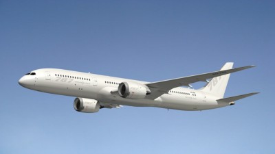 މޯލްޑިވިއަނުން ބޮއިން 8-787 މަރުކާގެ ބޯޓެއް ކުއްޔަށް ގެންނަނީ